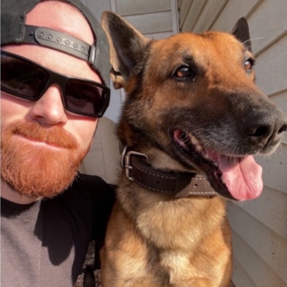 Meet your Posher, Matt - Picture 3 of 4